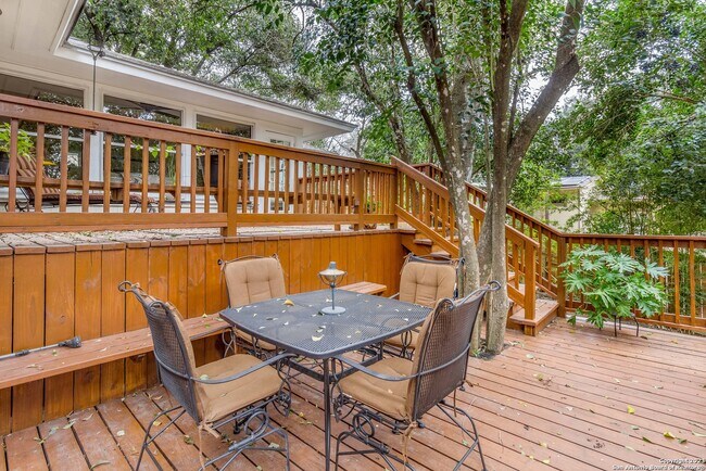 Building Photo - 724 Eventide Dr