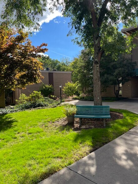 Building Photo - 6680 Chaffee Ct