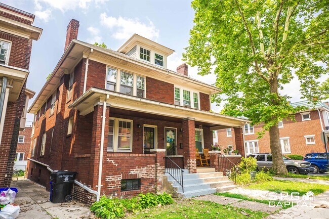 Building Photo - 516 Radnor St