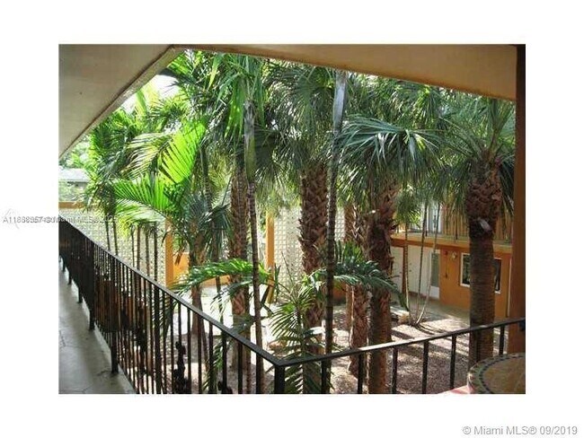 Building Photo - 7901 SW 64th Ave