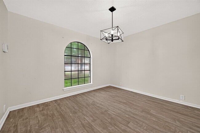Building Photo - 14030 Cashel Forest Dr