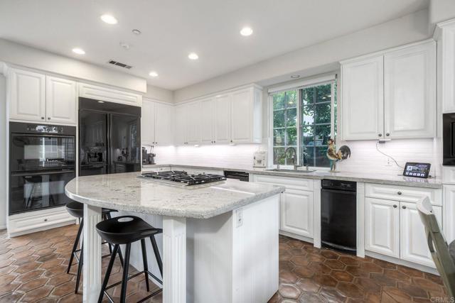 Building Photo - 688 Cypress Hills Dr