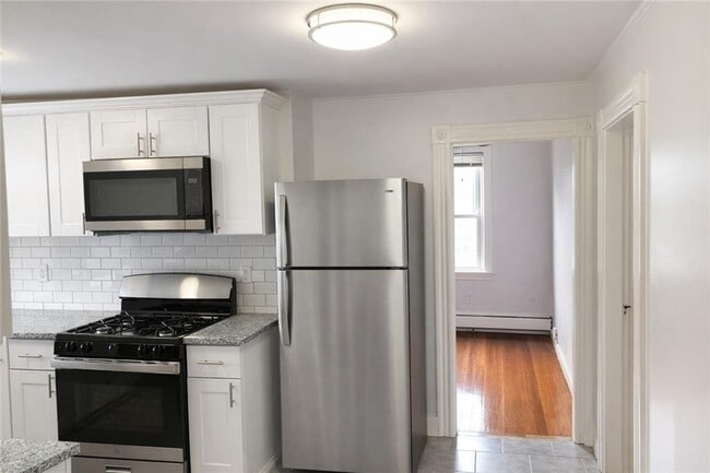 Building Photo - 299 State St