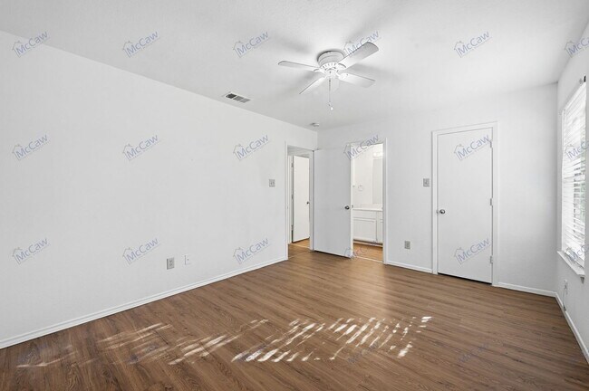 Building Photo - 8135 Julie Ave