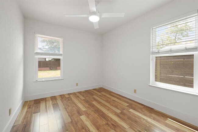 Building Photo - 8507 Spearman Dr