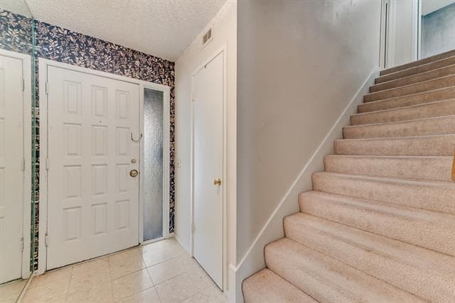 Building Photo - 1107 Portales Ln