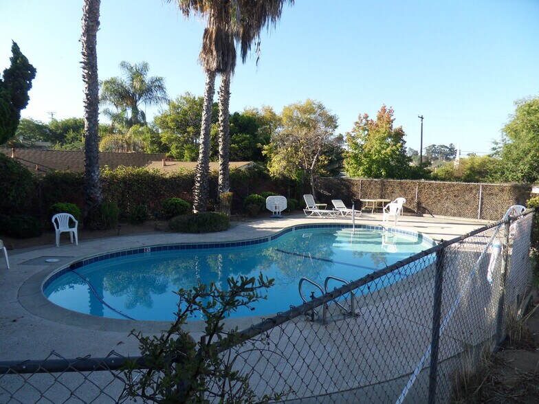 Building Photo - 157 Vera Cir