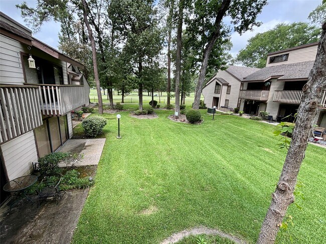 Building Photo - 12900 Walden Rd