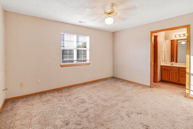 Building Photo - all electric home