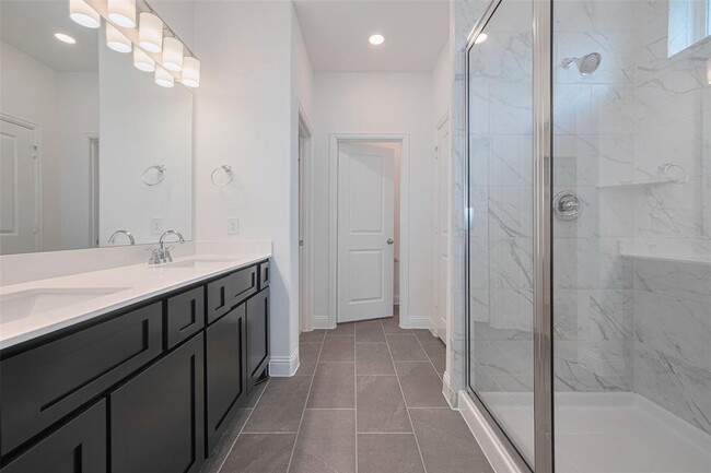 Building Photo - 4206 Colony Ln