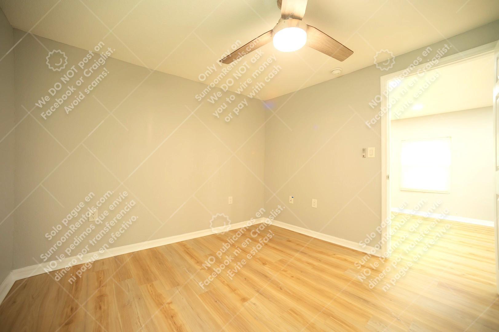 Building Photo - 4811 N 30th St