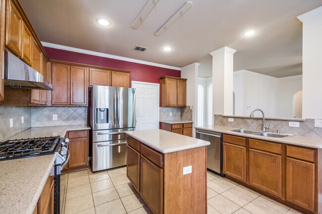 Building Photo - 503 Wildgrove Ln