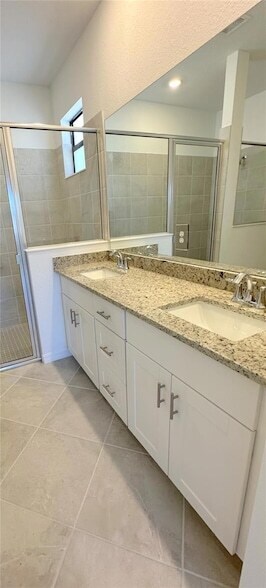 Building Photo - 1602 Saddlewood Cir