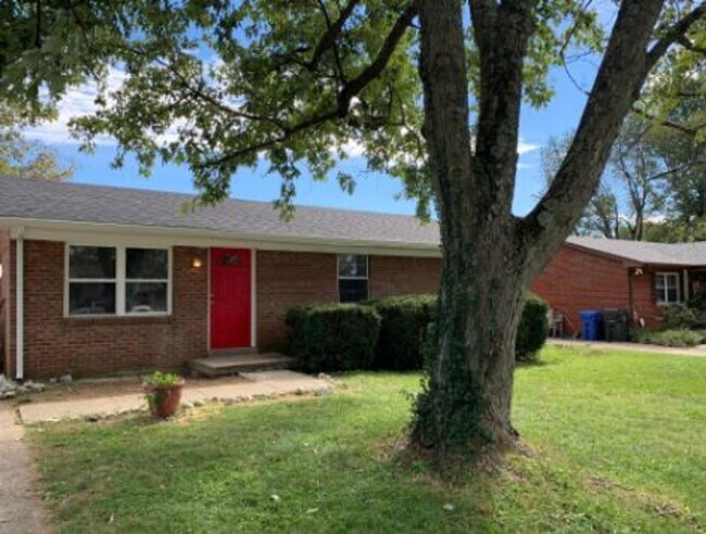 Building Photo - 1578 Van Buren Dr
