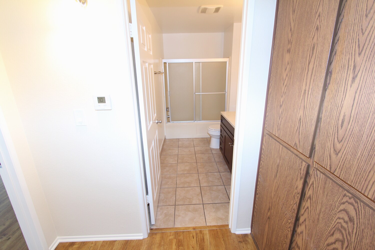 Building Photo - 5421 Kester Ave