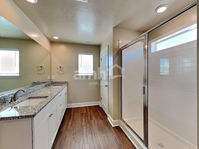 Building Photo - 2293 E Tumbleweed Rd