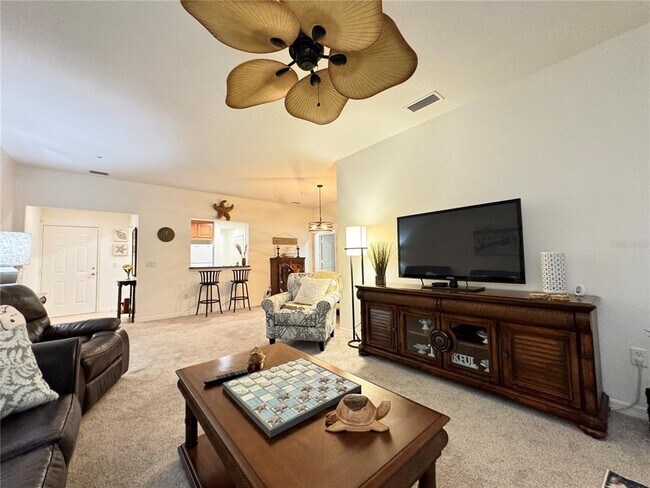 Building Photo - 7212 Hamilton Rd