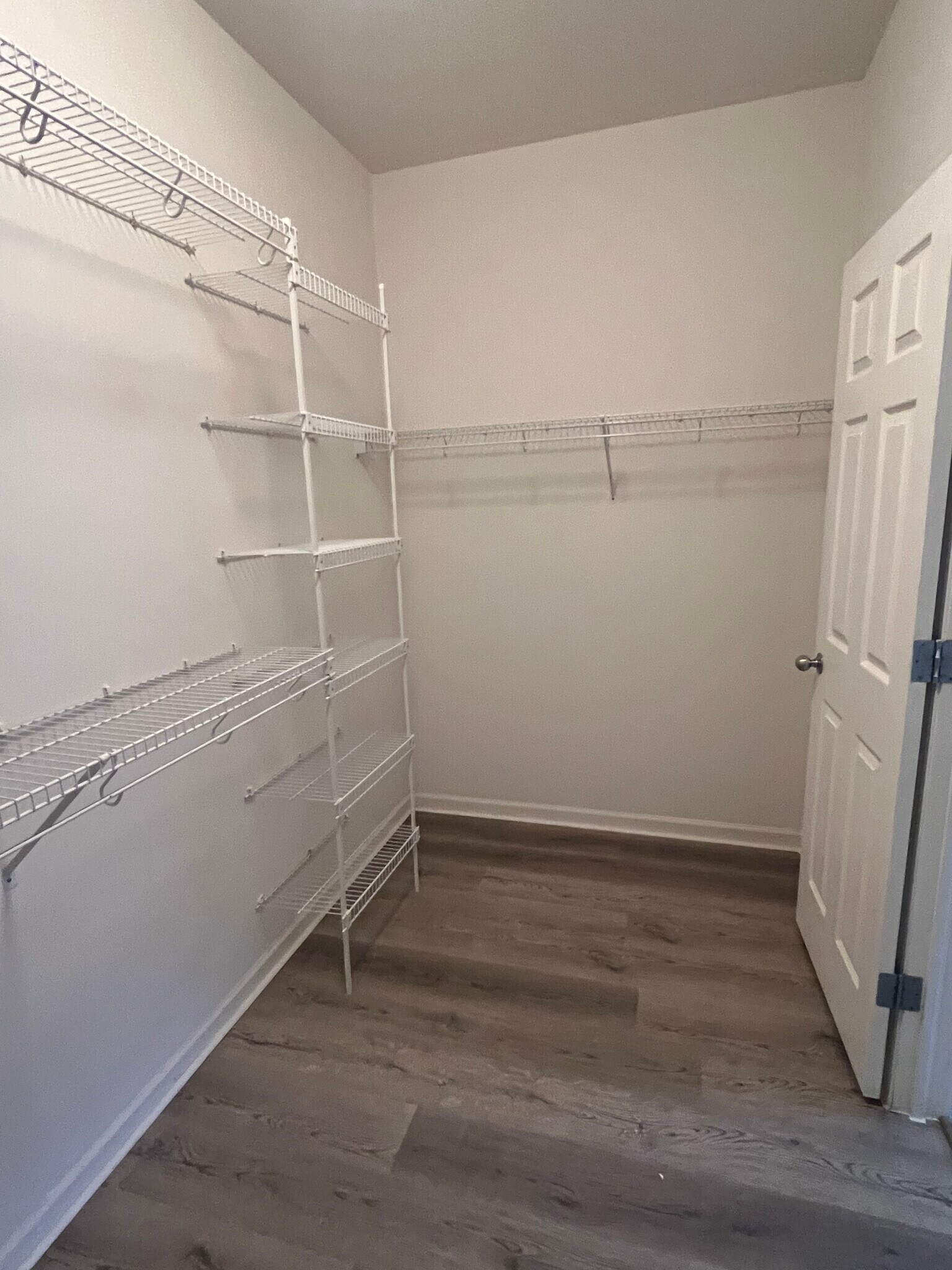 Building Photo - 6505 Saint Andrews Dr