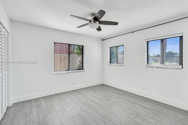 Building Photo - 8105 SW 19th St