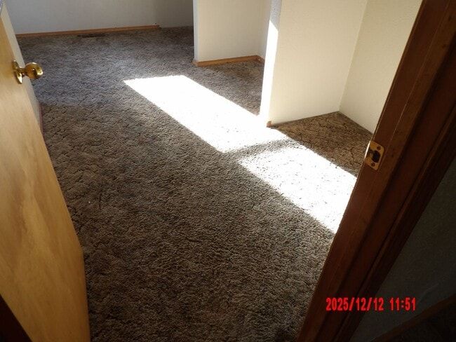 Building Photo - 2 Full Bedroom House with TWO BONUS rooms!