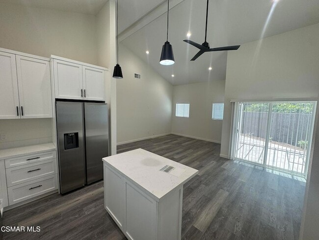 Building Photo - 17018 Midwood Dr