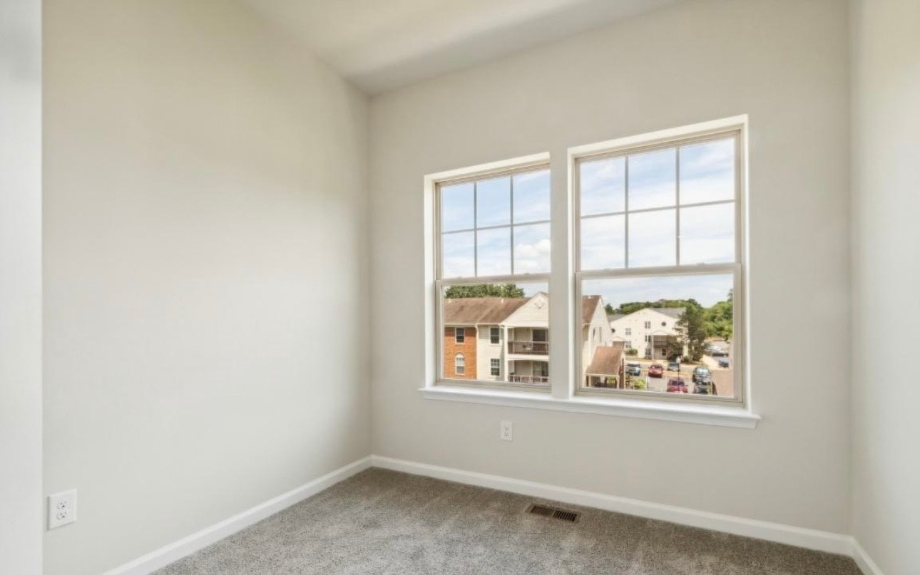 Building Photo - 9377 Barnes Loop