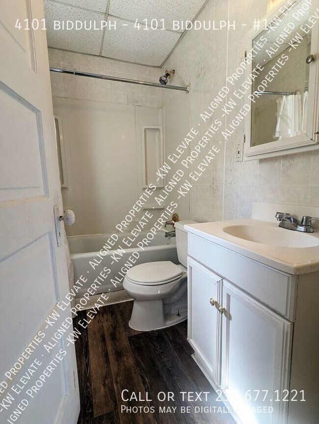 Building Photo - 4101 Biddulph Ave