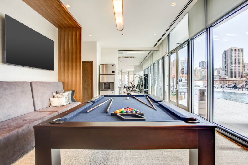 Building Photo - 339 W Chestnut St