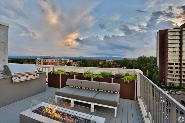 Primary Photo - Boutique Apartments
