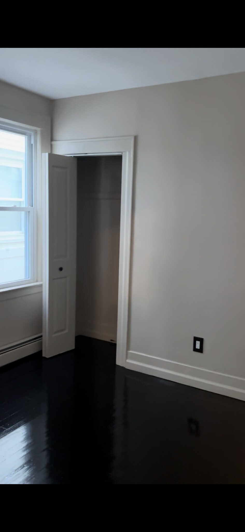 2nd back bedroom - 889 S 20th St