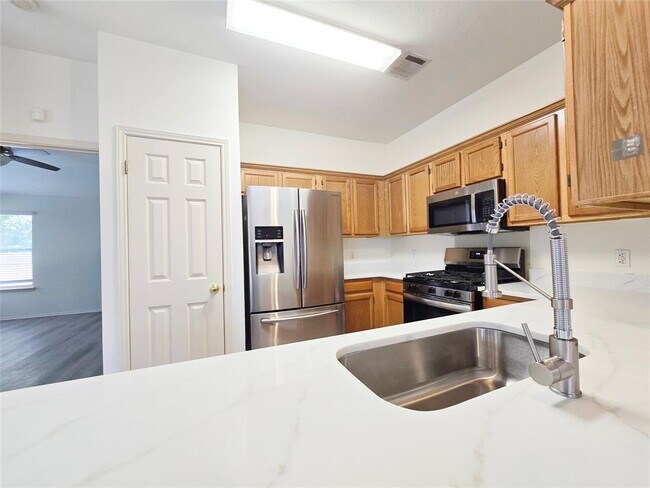 Building Photo - 1128 Brashear Ln