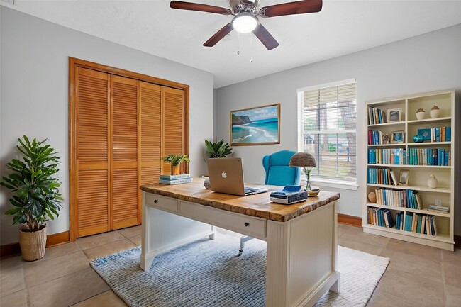 Building Photo - 601 Chateau Woods Pkwy Dr