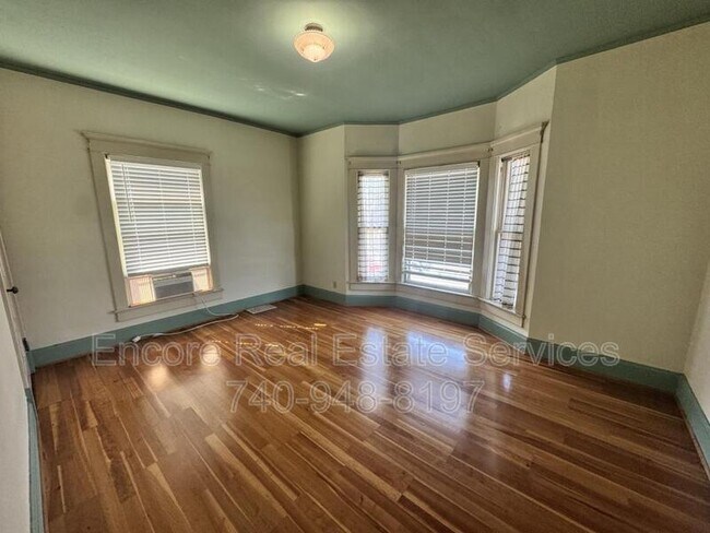 Building Photo - 486 Hudson Ave