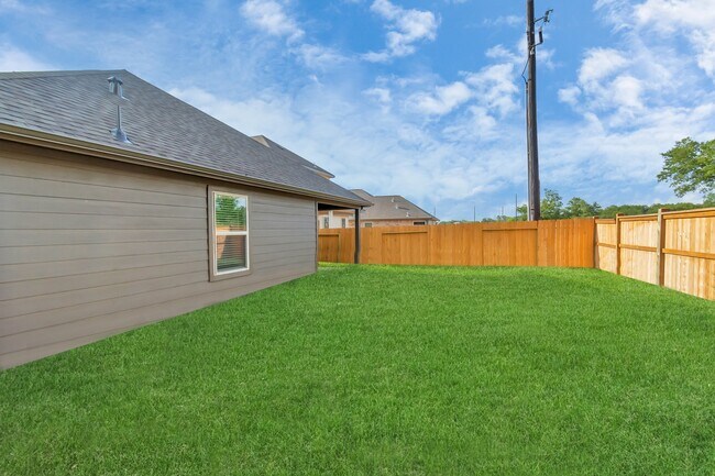 Building Photo - 3426 Hughes Mdw Wy