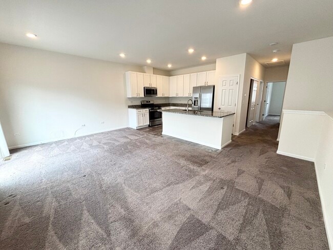 Building Photo - 4181 Chelsea Mnr Cir