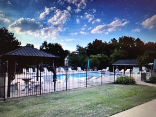 Building Photo - 7515 Triwoods Dr