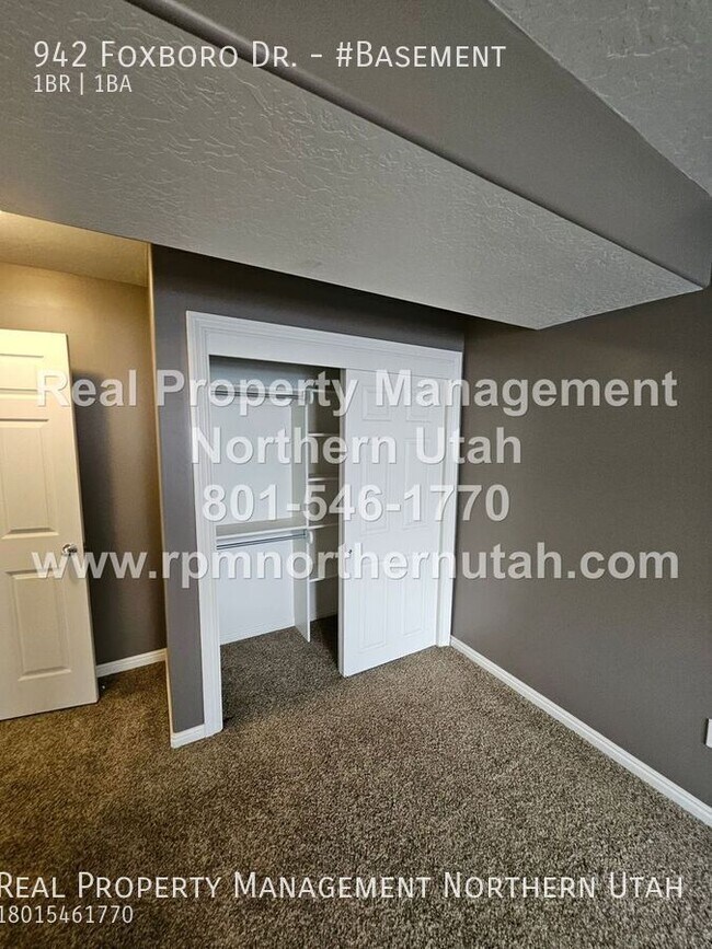Building Photo - 942 Foxboro Dr