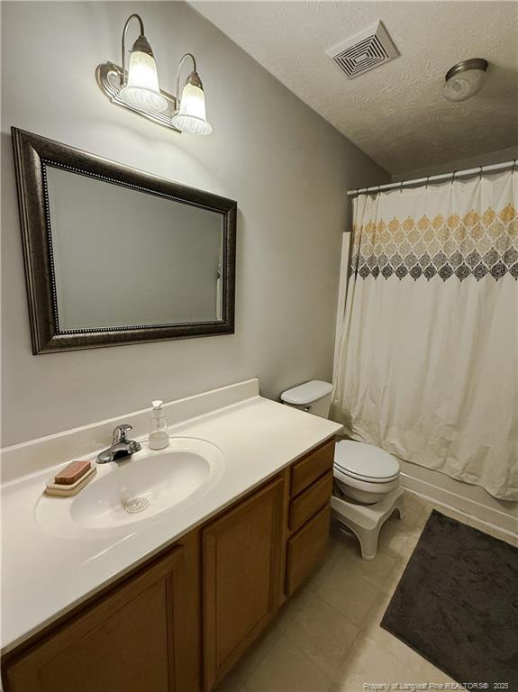 Building Photo - 509 Kentwell Ct