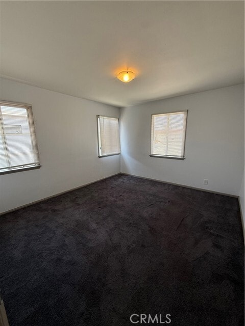 Building Photo - 5913 Overhill Dr