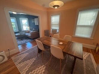 Building Photo - 145 Albion St