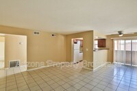 Building Photo - 601 W Rio Salado Pkwy
