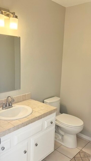 Downstairs 1/2 bath - 11266 Fripps Way