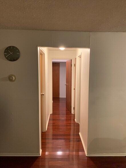 Building Photo - 155 Bull Hill Ln