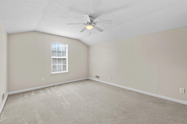 Building Photo - 342 Washington St