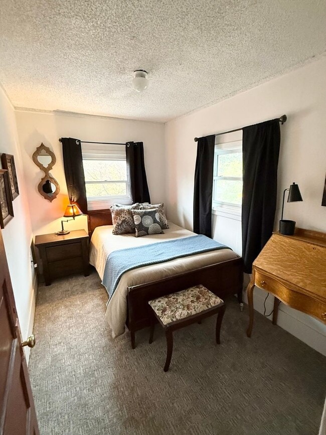 Building Photo - 3004 N Lincoln St