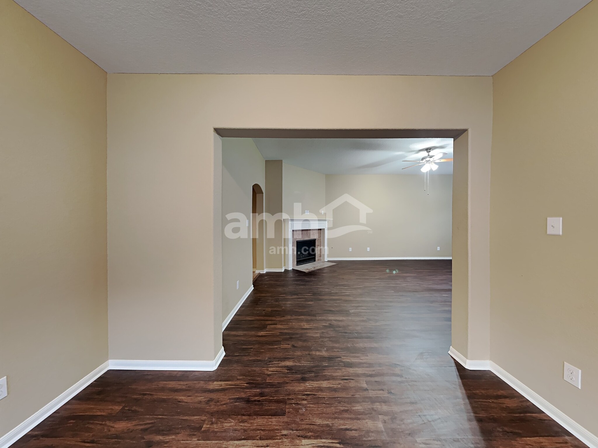 Building Photo - 22722 Canyonback Ct
