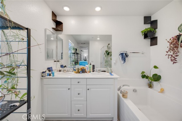 Building Photo - 21192 Telegraph Rd