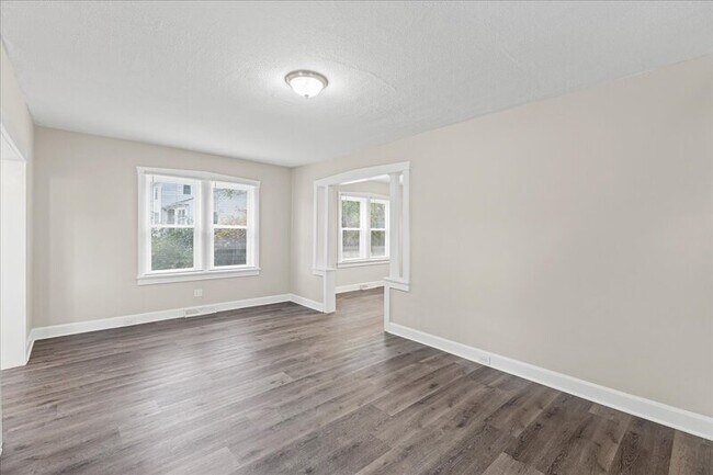 Building Photo - 122 W Somerdale Rd