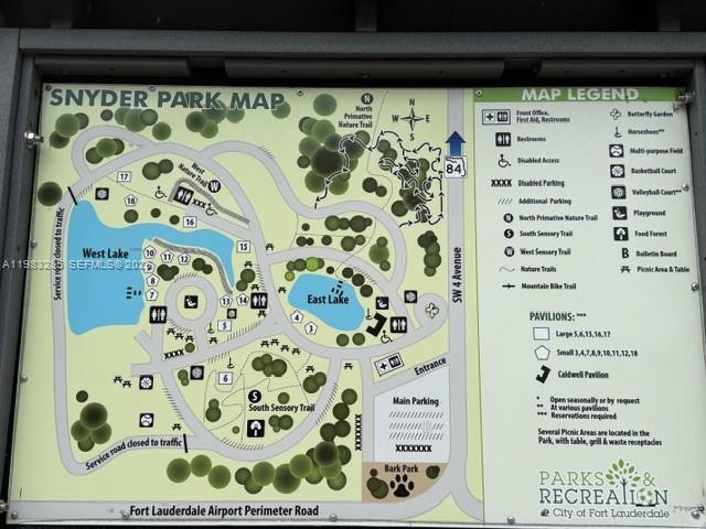 Building Photo - 2927 SW 18th Terrace