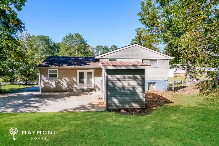 Building Photo - 6292 Wellington Dr